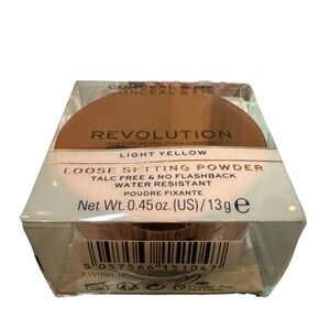 Revolution Loose Setting Powder Light Yellow Talc-Free No Flashback NIB